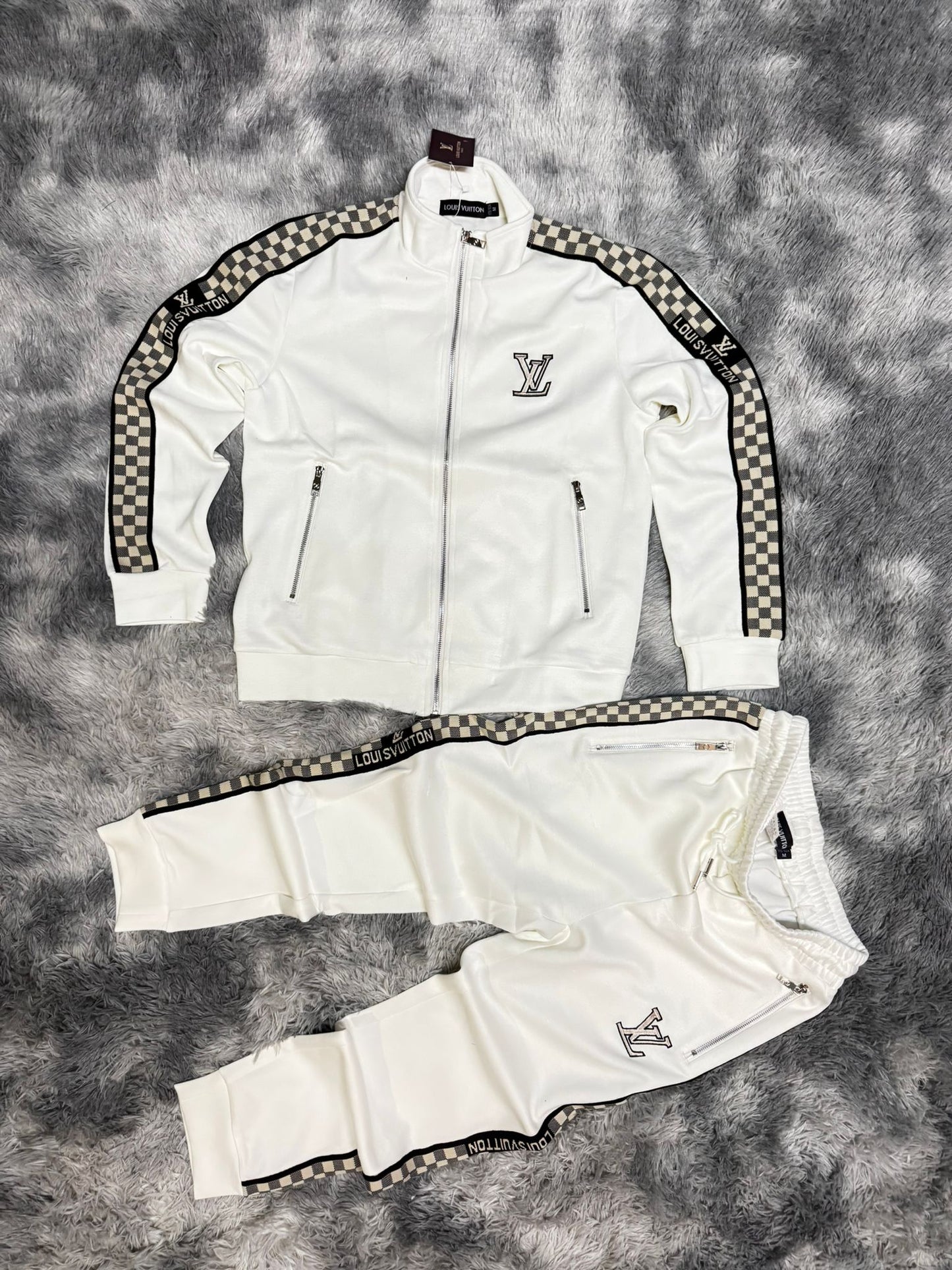 Chándal LV "White"