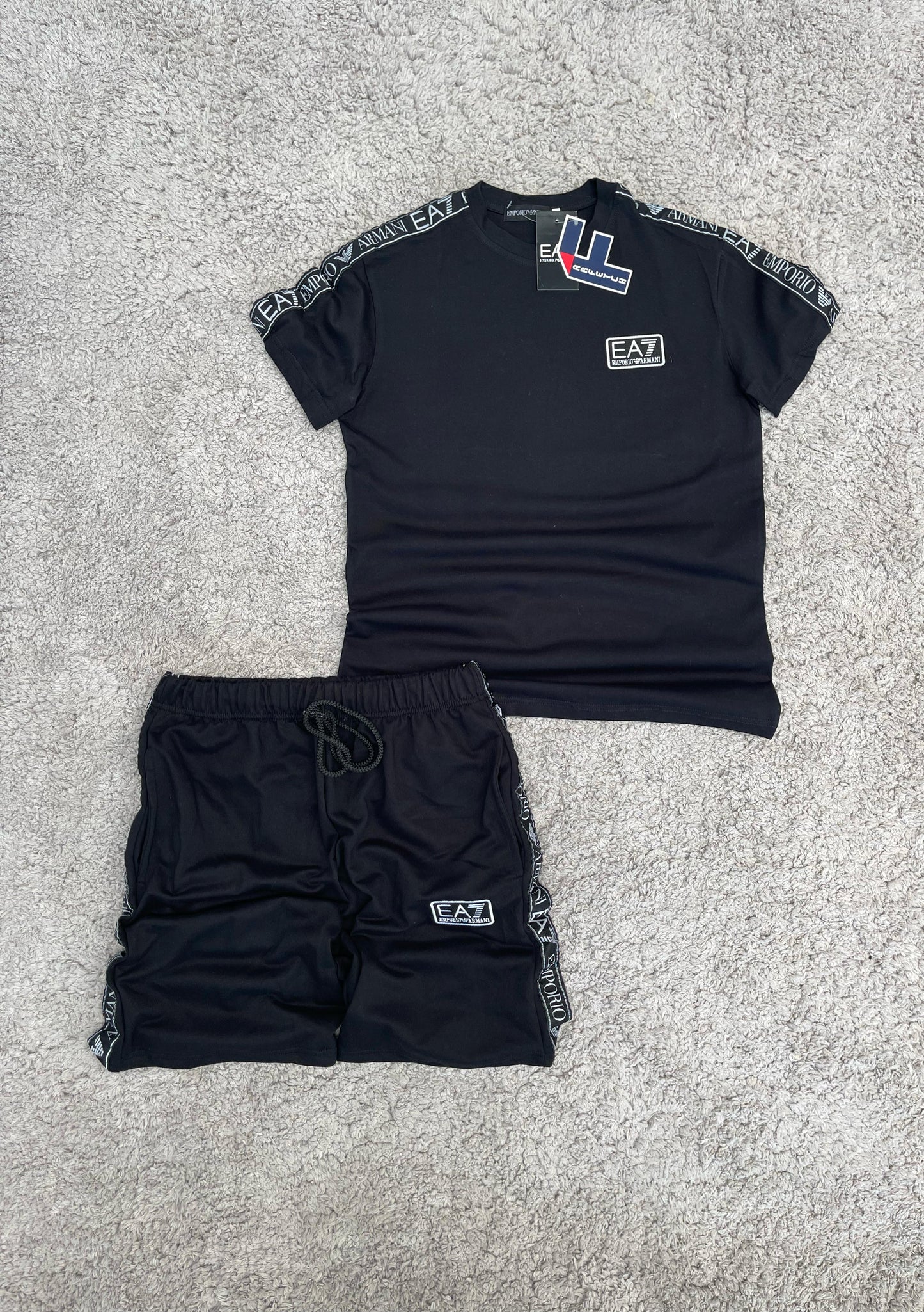 Conjunto EA7 "2025"