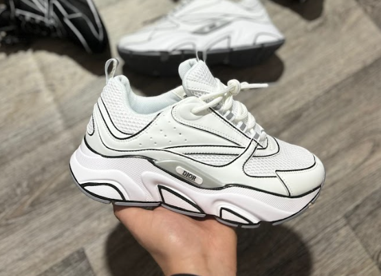 B22 "WHITE LINE"