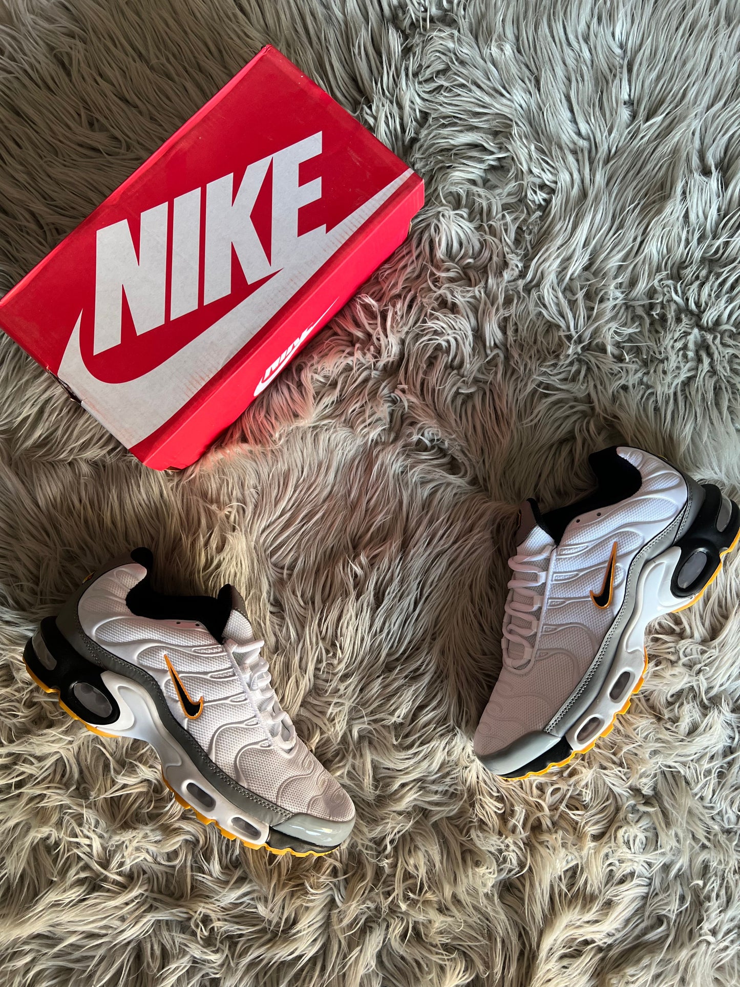 TN "WHITE ORANGE"