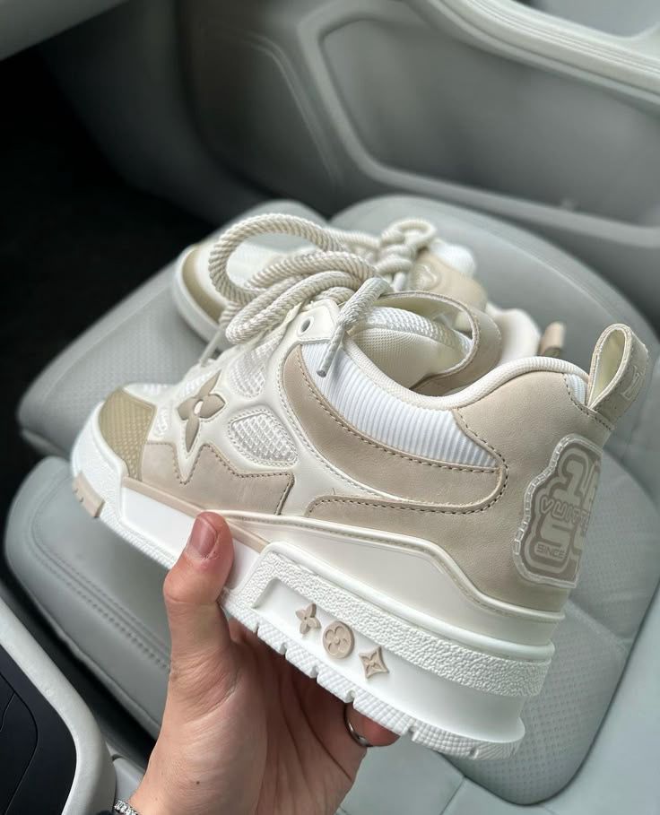 LV SKATE "BEIGE"