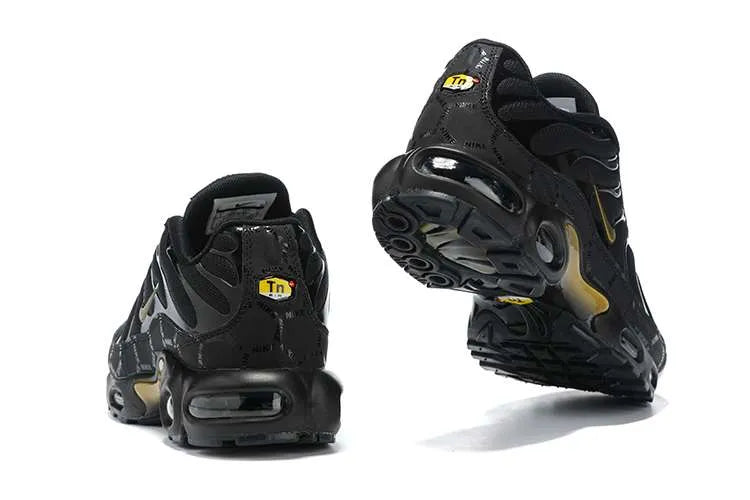 AIR MAX PLUS TN ‘BLACK GOLD’