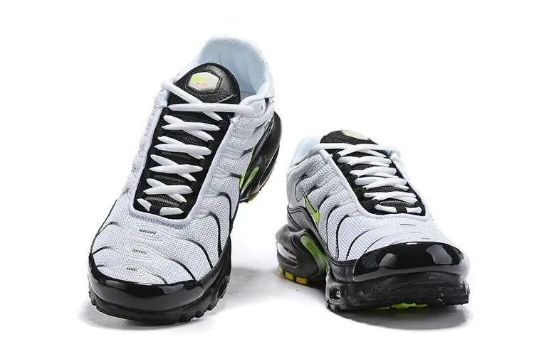 AIR MAX PLUS TN ‘WHITE VOLT’