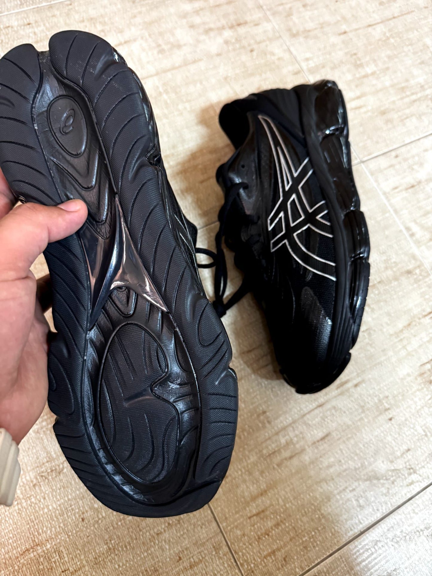 GEL "Black"
