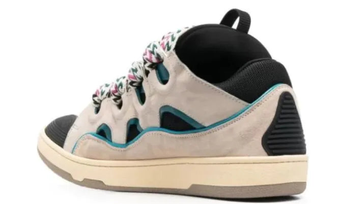 Curb Milky