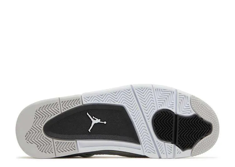 JORDAN RETRO 4 ‘MILITARY BLACK’