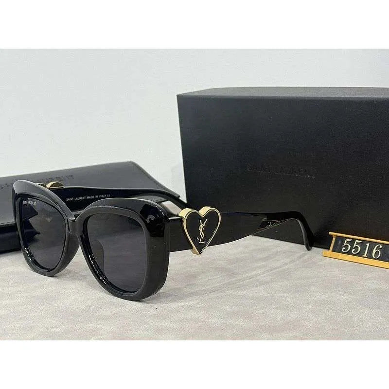 Sunglasses Yves Saint Laurent YSL015