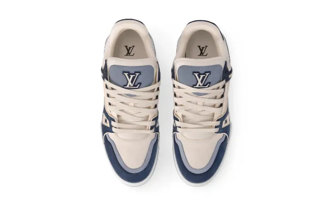 Trainer Blue