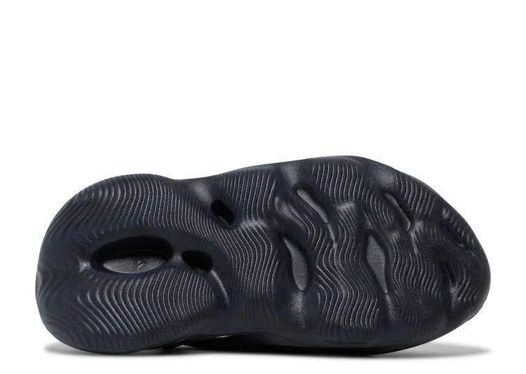 YEEZY FOAM RUNNER ‘MINERAL BLUE’