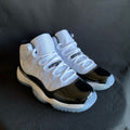 AJ11 "BLACK WHITE"