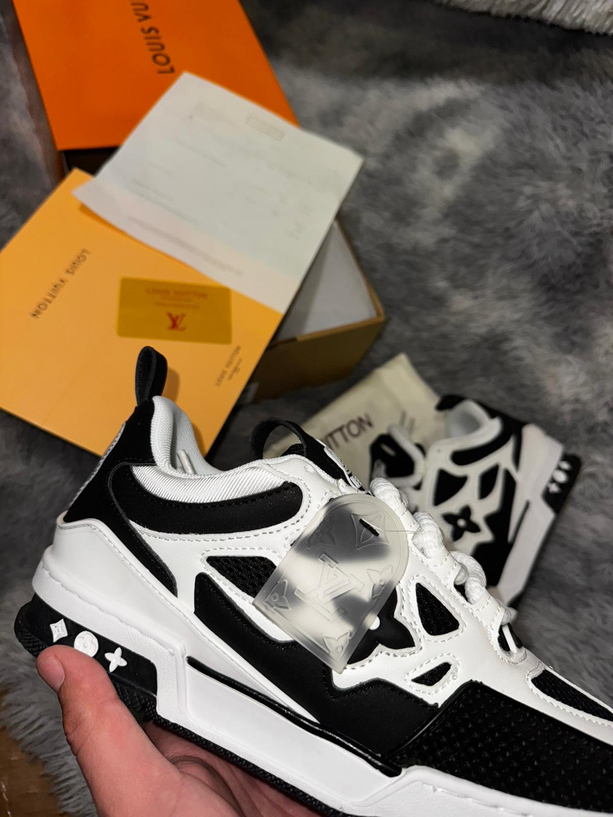 LV SKATE "BLACK & WHITE"