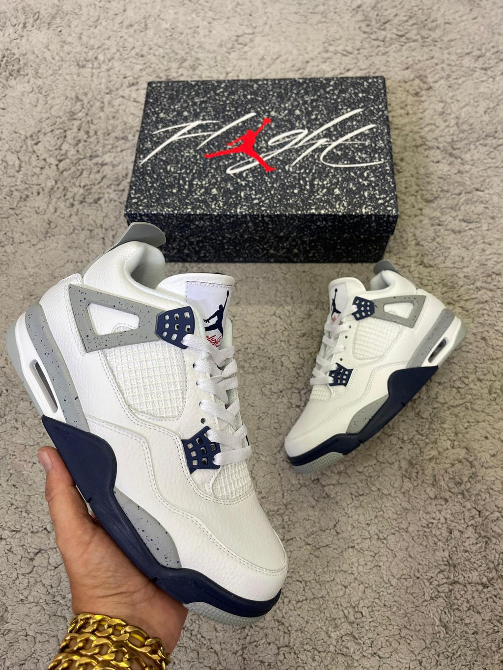 AJ4 "White Navy"