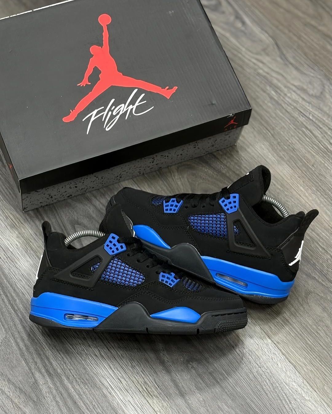 AJ4 "Black Blue"