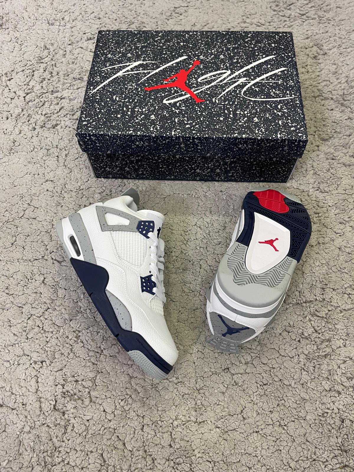 AJ4 "White Navy"