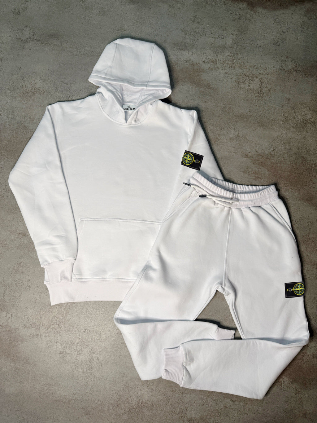 CHANDAL STONE ISLANÐ