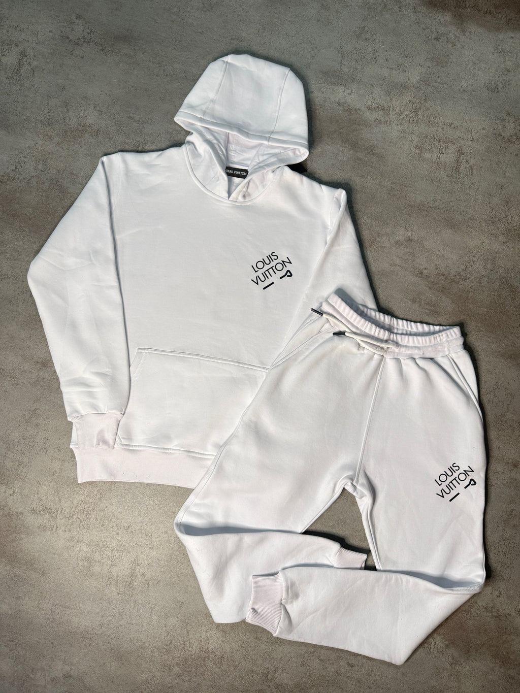 CHANDAL LOUIS VUITT0N