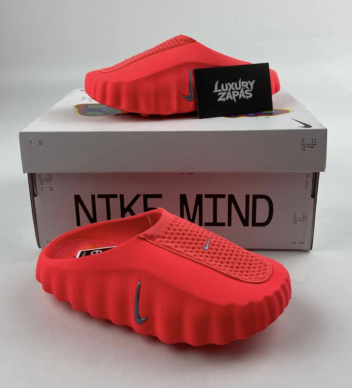 Nike Mind 001