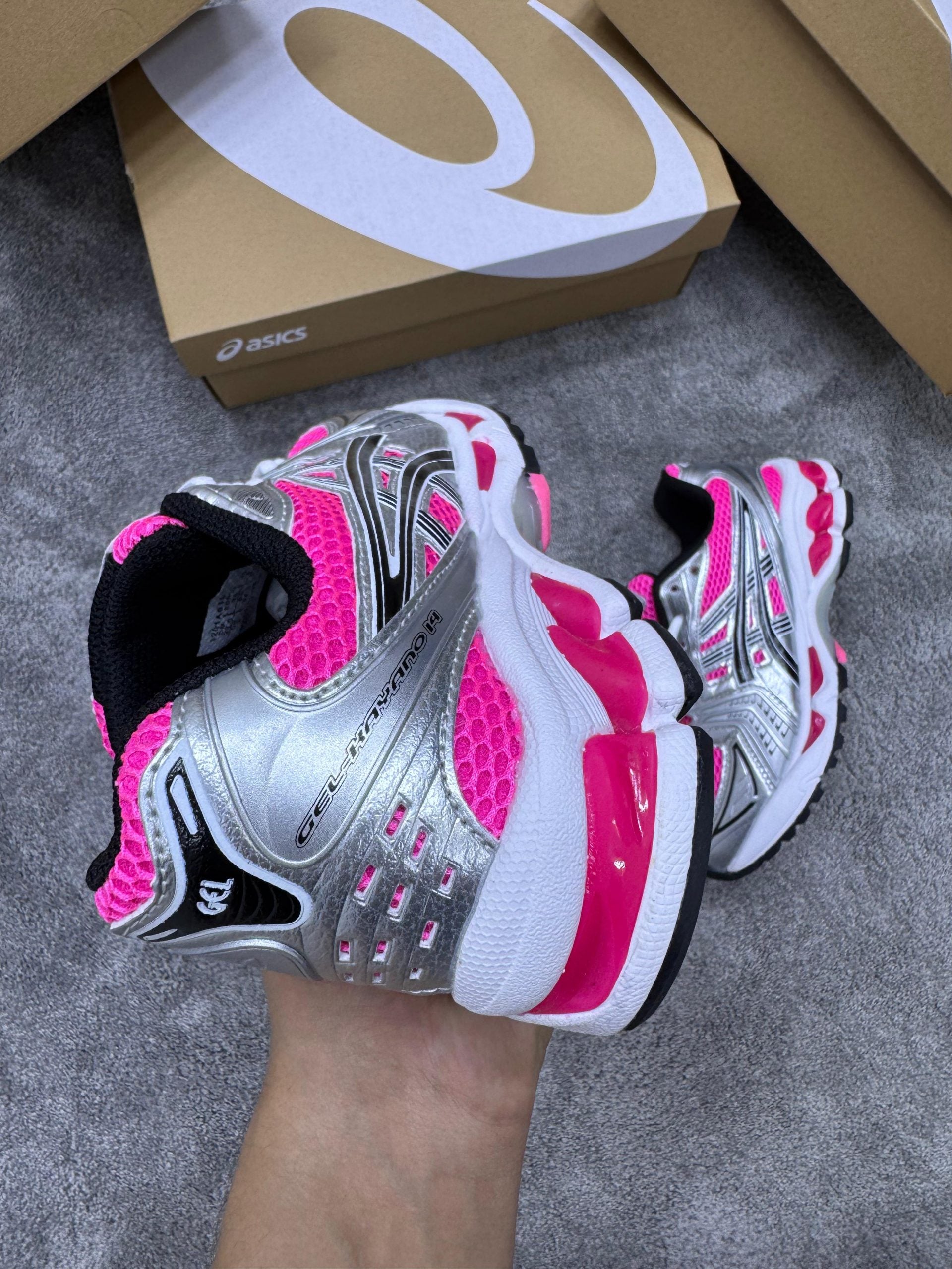 GEL KAYANO "Pink B"