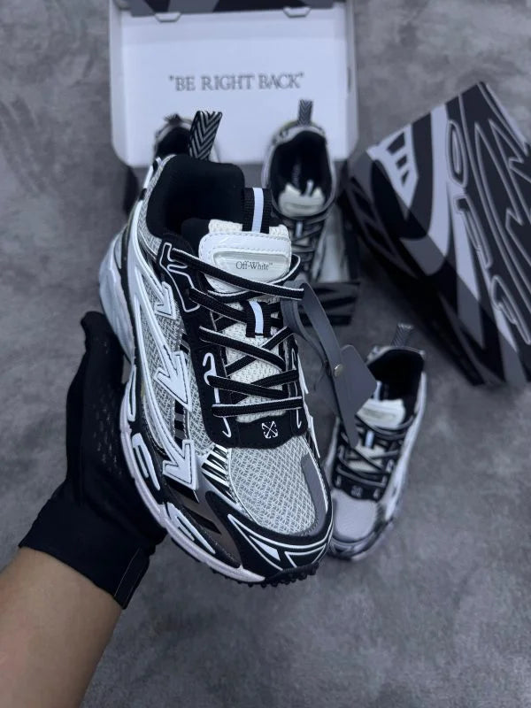 Be Right "White Black"