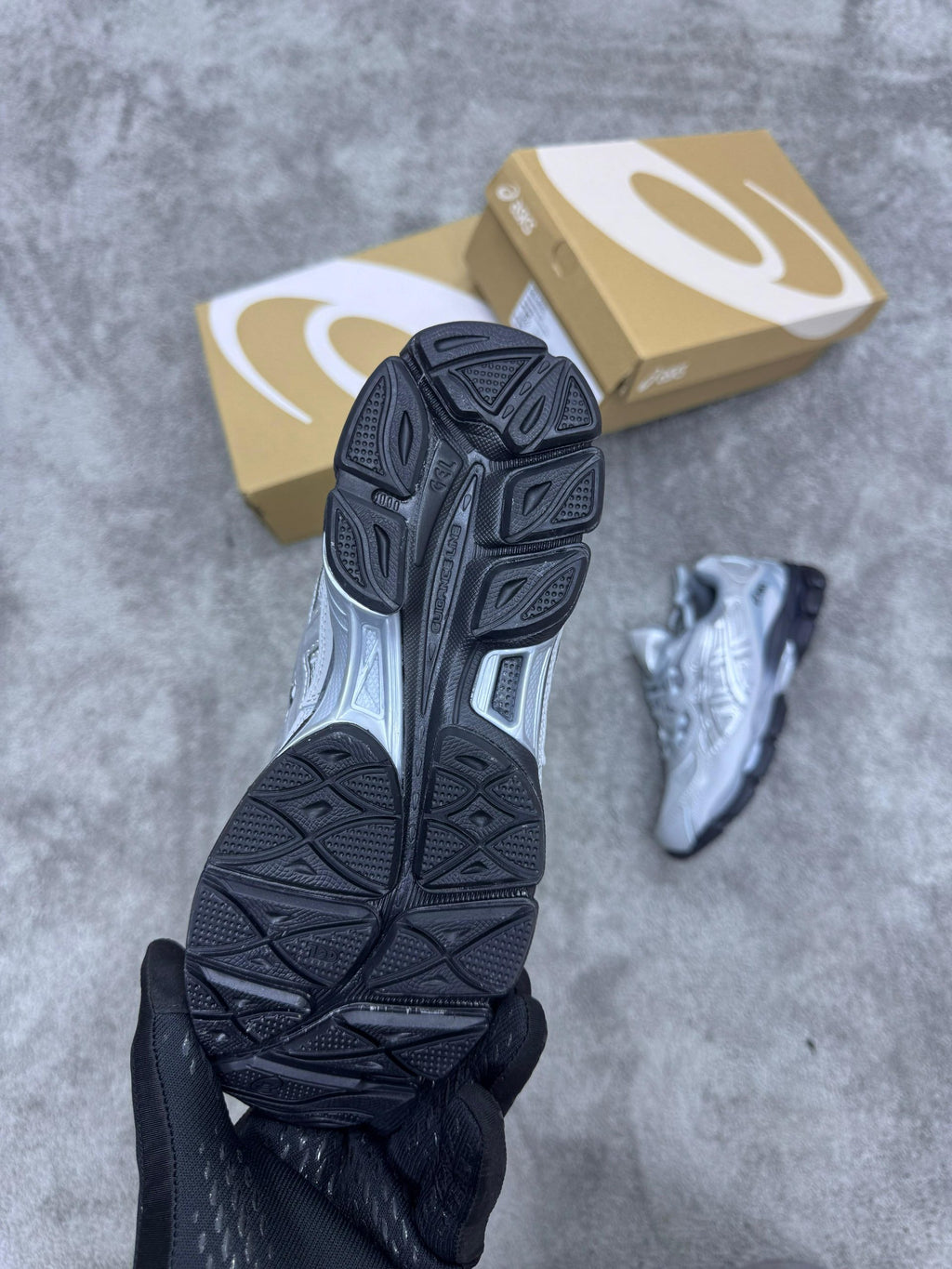 GEL NYC "Ultra Grey"