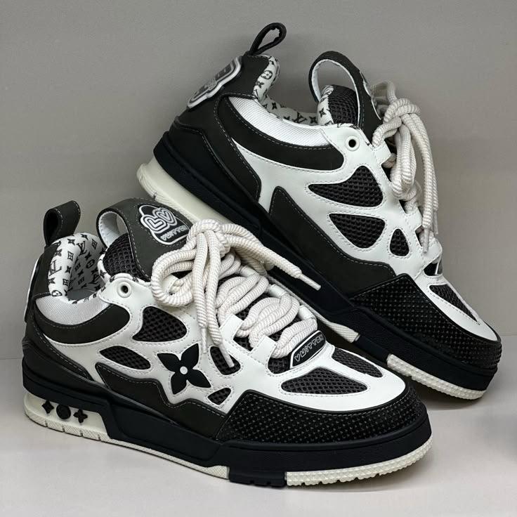 LV SKATE "BLACK WHITE"
