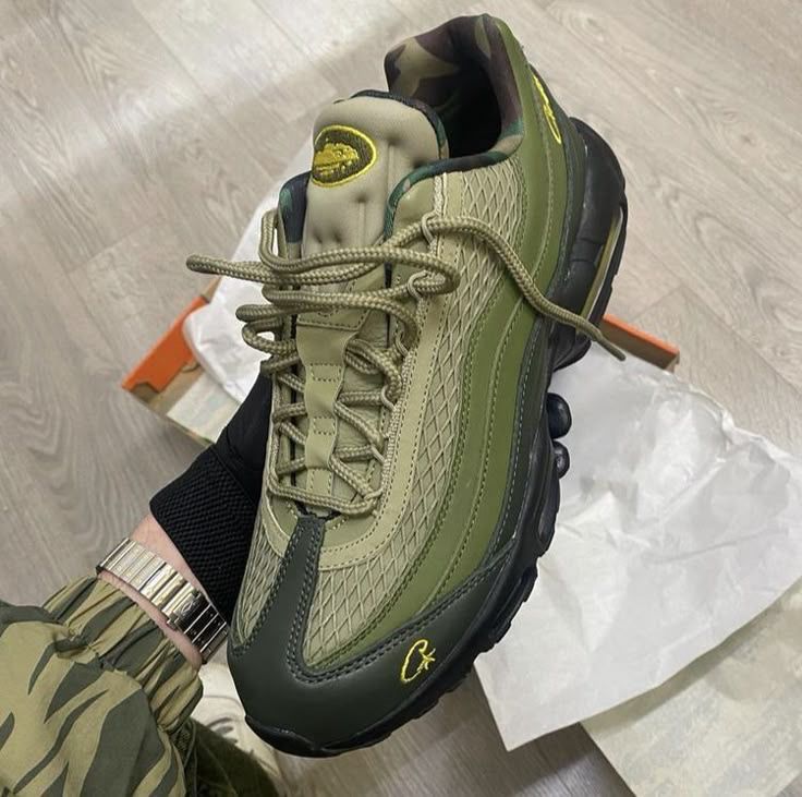 AM 95 "CRTEIZ"