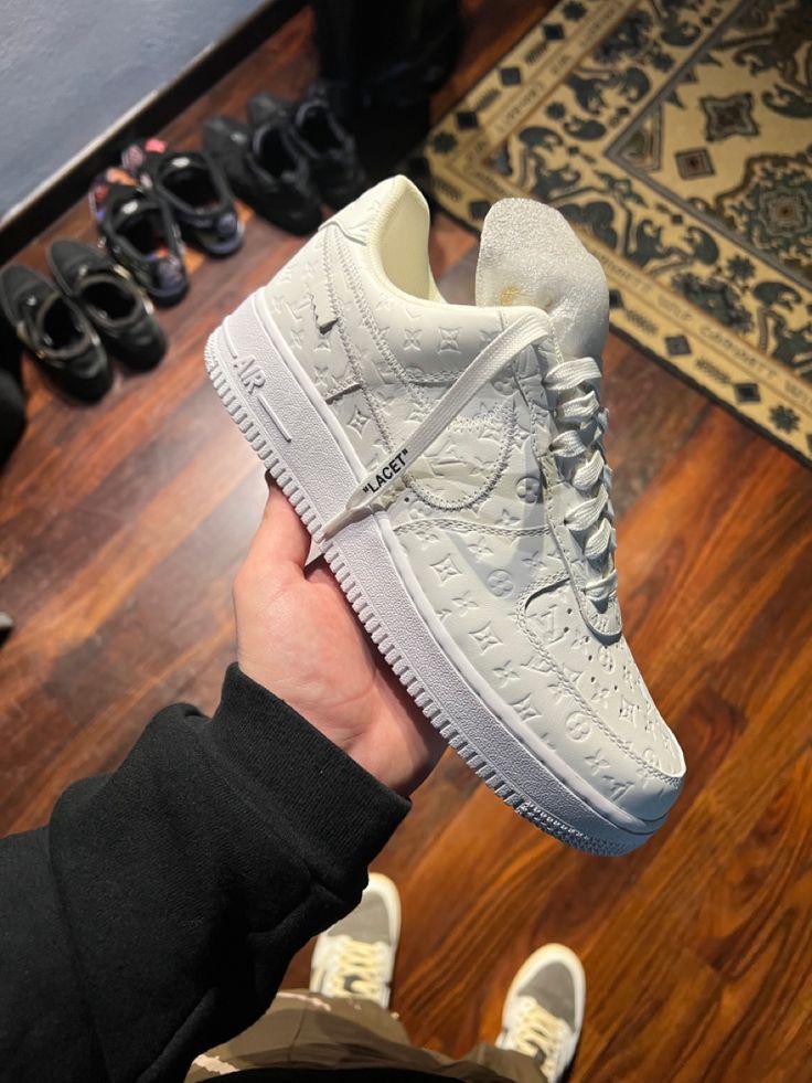 AF1 LV "White"