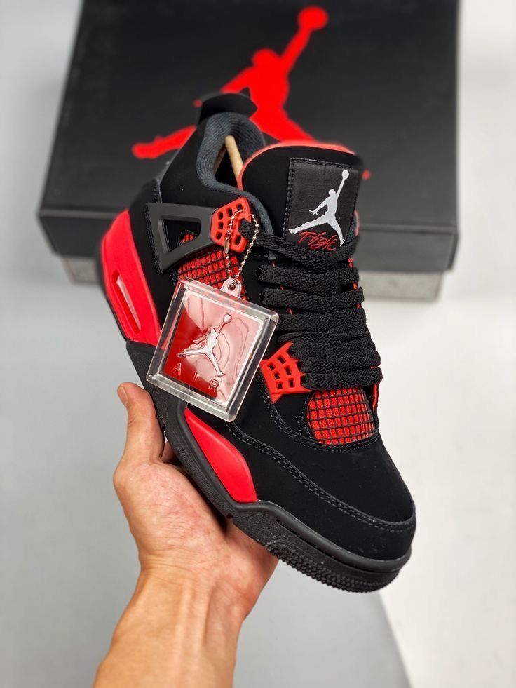 AJ4 "Red Thunder"