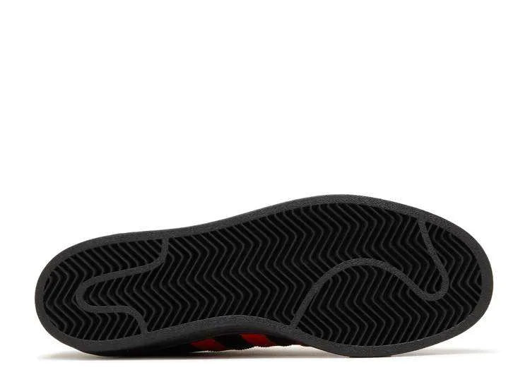 ADIDAS SUPERSTAR ‘CORE BLACK VIVID RED’