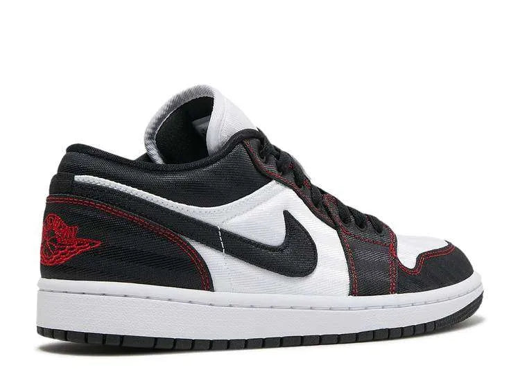 AIR JORDAN 1 LOW ‘BLOODLINE’