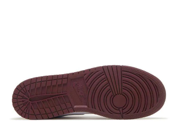 AIR JORDAN 1 LOW ‘CHERRYWOOD RED’