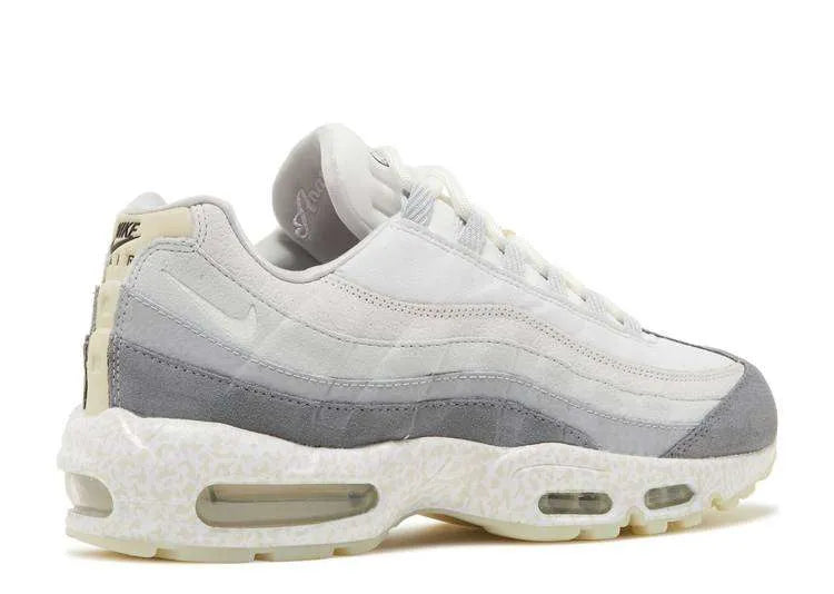 AIR MAX 95 ‘WHITE LIGHT BONE’