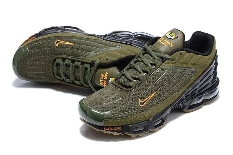 AIR MAX PLUS TN 3 ‘KHAKI ORANGE PUNCH’