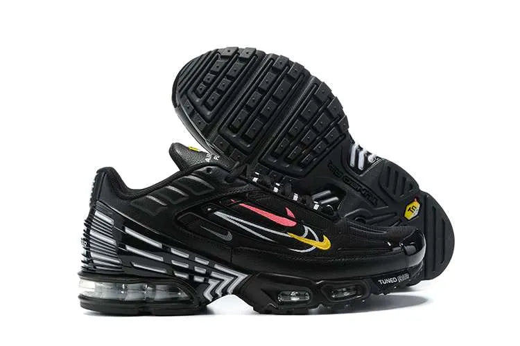 AIR MAX PLUS TN 3 ‘QUADRUPLE SWOOSH BLACK’