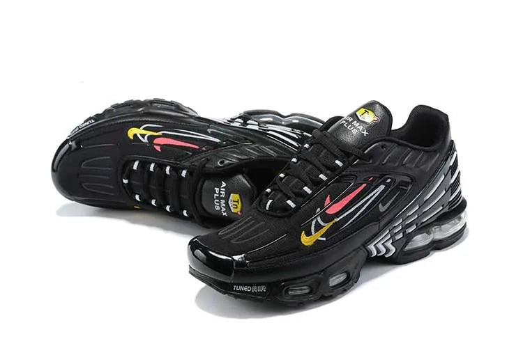 AIR MAX PLUS TN 3 ‘QUADRUPLE SWOOSH BLACK’