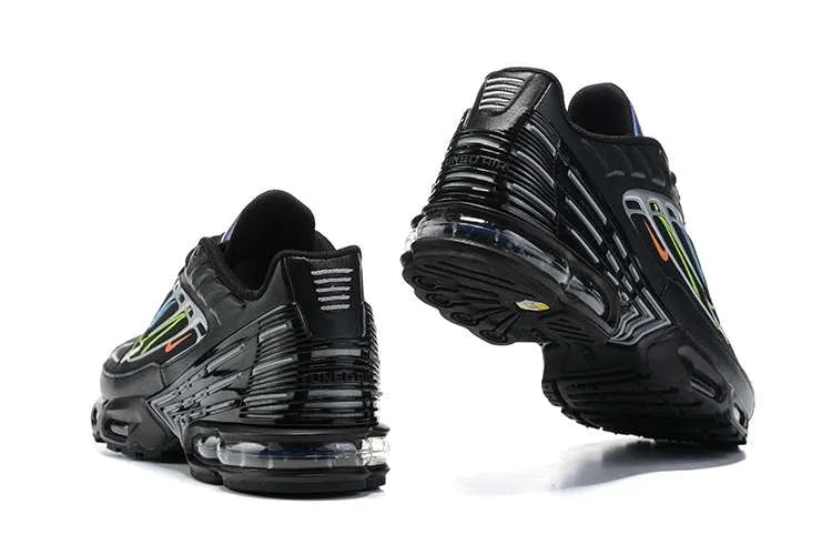 AIR MAX PLUS TN 3 ‘QUADRUPLE SWOOSH METALLIC BLACK’