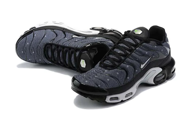 AIR MAX PLUS TN ‘BLACK CHROME’