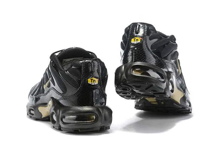 AIR MAX PLUS TN ‘BLACK GOLD’