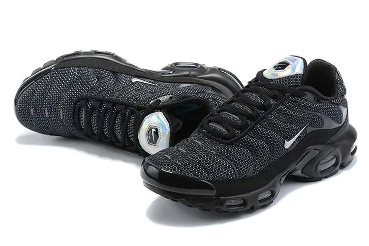 AIR MAX PLUS TN ‘BLACK SUEDE SILVER’