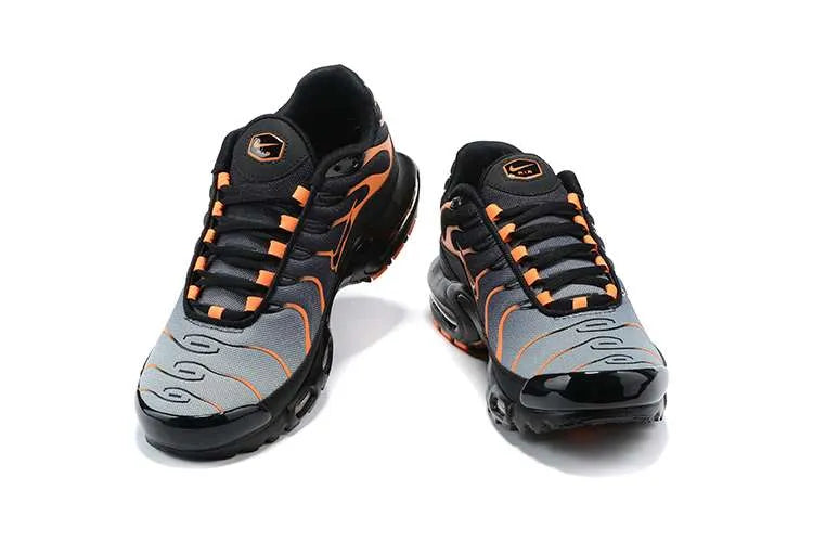 AIR MAX PLUS TN ‘BLACK TOTAL ORANGE’