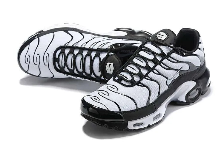 AIR MAX PLUS TN ‘GREY RED WHITE’