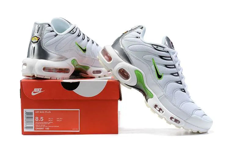 AIR MAX PLUS TN ‘NEON METALLIC SILVER’
