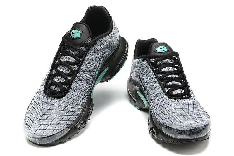 AIR MAX PLUS TN ‘SPIROGRAPH’