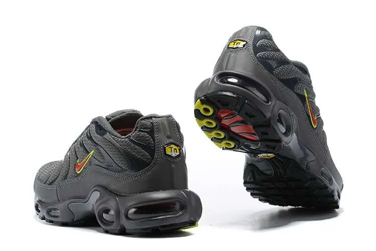 AIR MAX PLUS TN ‘TOGGLE LACING GREY’