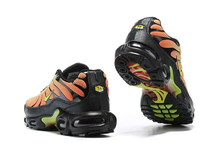 AIR MAX PLUS TN ‘VOLT SOLAR RED’