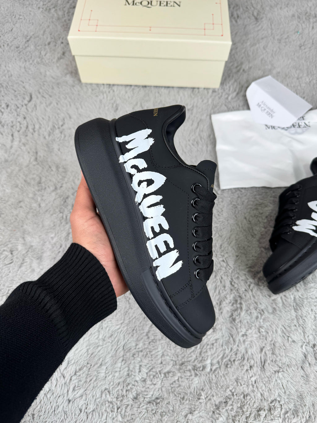 MC QN "GRAFITI" Black