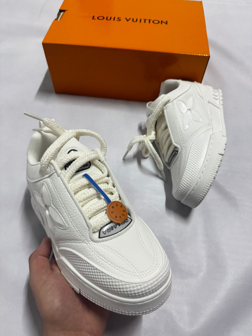 LV SKATE "White V2"