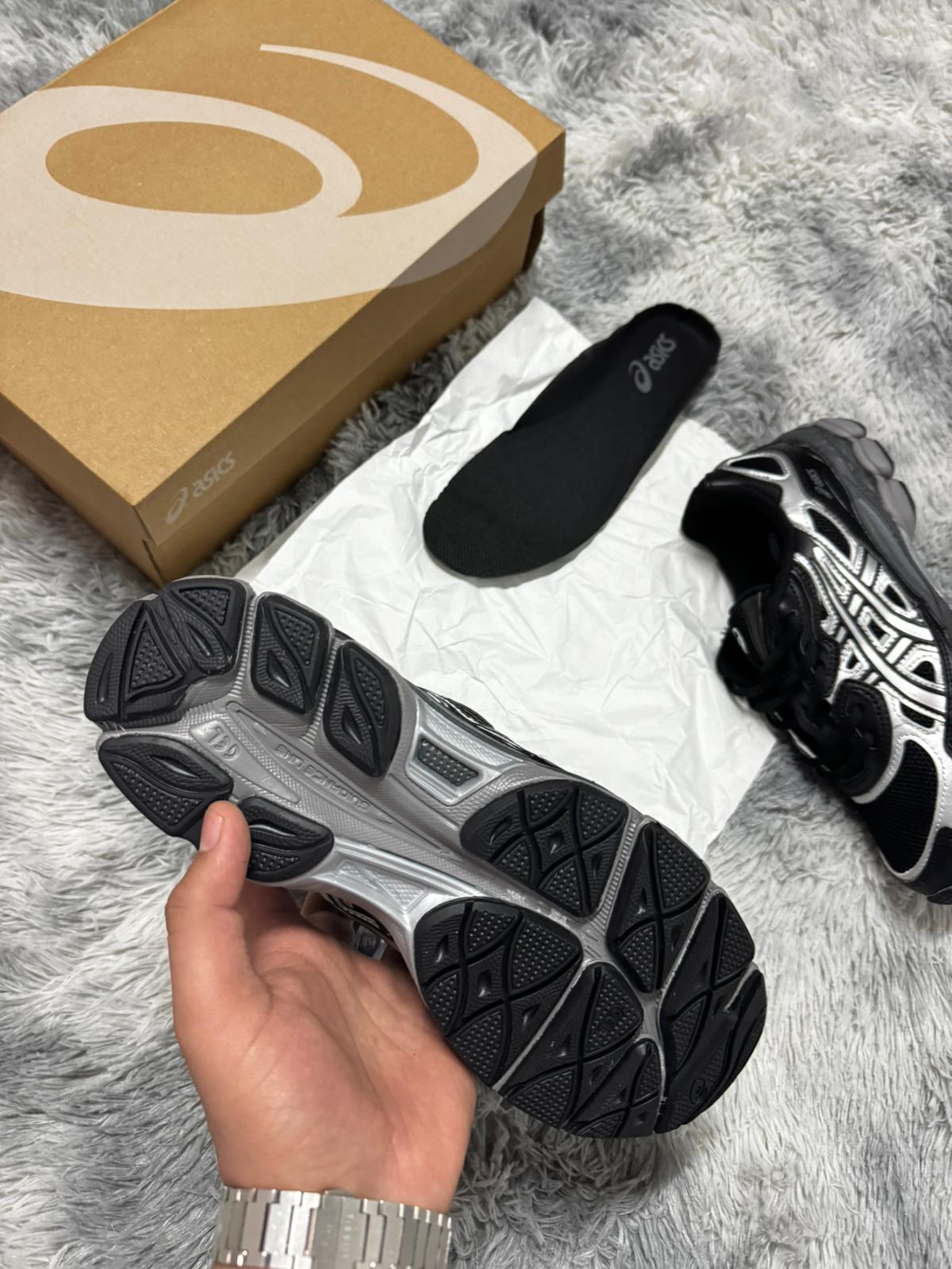 GEL NYC "BLACK SILVER"