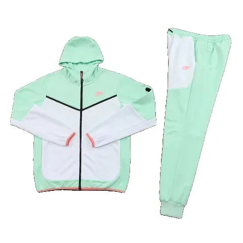 Conjunto Nike Sportswear Tech Fleece Verde Claro