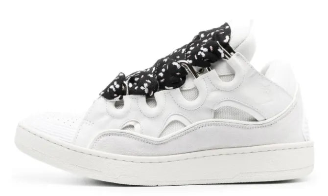 Curb White Black